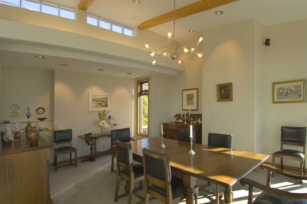 Dinnig Room, Semple House Penthouse, Wellington, New
Zealand Dining Room View. Residential,
New Penthouse Home. Photograph by John Veltri
