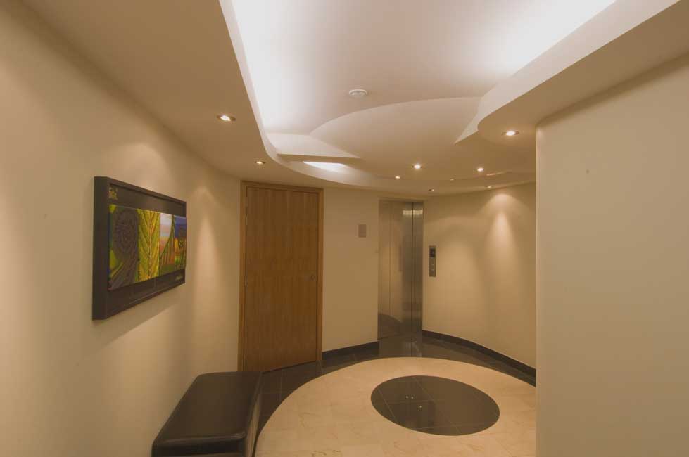 Entrance Lobby, Semple House Condominiums, 84 Oriental
Parade, Wellington, New
Zealand. Entrance Lobby. Multi-unit: New 7 Unit Condominium building. Photograph by John Veltri